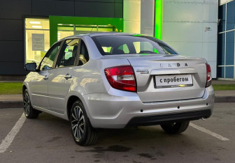 Подержанный автомобиль LADA (ВАЗ) Granta Sedan 2024 года (7 фото)