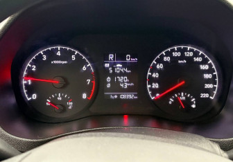 Подержанный автомобиль Hyundai Solaris Sedan 2019 года (12 фото)