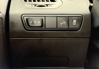 Подержанный автомобиль Hyundai ix35 2011 года (15 фото)