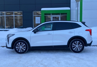 Подержанный автомобиль Haval Jolion 2024 года (8 фото)