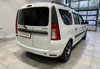 Подержанный автомобиль LADA (ВАЗ) Largus Wagon 2020 года (5 фото)