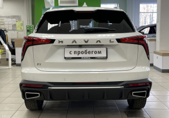 Подержанный автомобиль Haval F7 2024 года (6 фото)