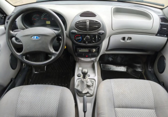 Подержанный автомобиль LADA (ВАЗ) Kalina Wagon 2012 года (9 фото)