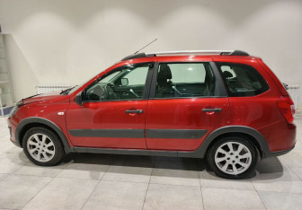 Подержанный автомобиль LADA (ВАЗ) Kalina Wagon 2018 года (5 фото)