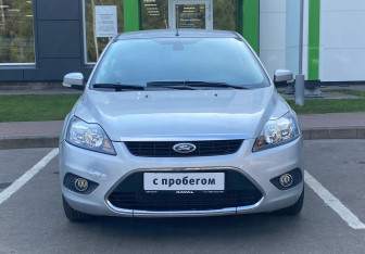 Подержанный автомобиль Ford Focus Hatchback 2010 года (2 фото)