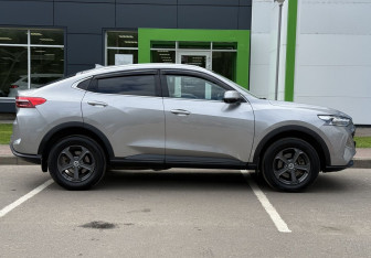 Подержанный автомобиль Haval F7x 2023 года (4 фото)