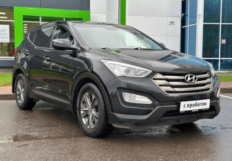 Подержанный автомобиль Hyundai Santa Fe 2012 года (3 фото)