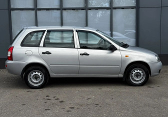 Подержанный автомобиль LADA (ВАЗ) Kalina Wagon 2009 года (4 фото)