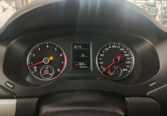 Подержанный автомобиль Volkswagen Jetta Sedan 2012 года (12 фото)