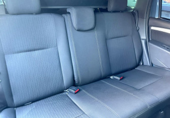 Подержанный автомобиль Nissan Terrano 2014 года (11 фото)