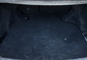 Подержанный автомобиль Toyota Avensis Sedan 2007 года (16 фото)