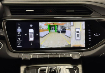 Подержанный автомобиль Geely Atlas Pro 2023 года (15 фото)