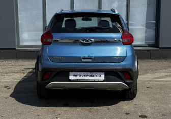 Подержанный автомобиль Chery Tiggo 2 2017 года (8 фото)