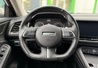 Подержанный автомобиль Haval F7 2019 года (13 фото)