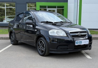 Подержанный автомобиль Chevrolet Aveo Sedan 2007 года (3 фото)