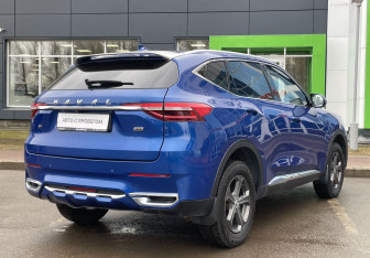 Подержанный автомобиль Haval F7 2021 года (4 фото)