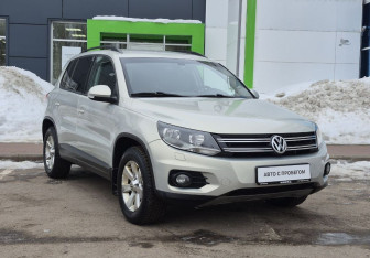 Подержанный автомобиль Volkswagen Tiguan 2013 года (3 фото)