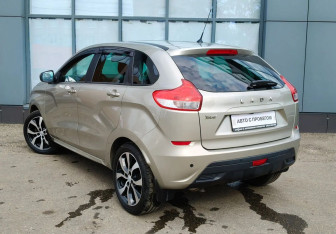 Подержанный автомобиль LADA (ВАЗ) XRAY 2016 года (5 фото)