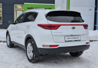 Подержанный автомобиль Kia Sportage 2018 года (7 фото)