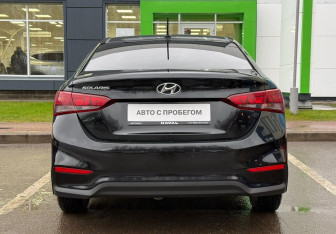 Подержанный автомобиль Hyundai Solaris Sedan 2017 года (6 фото)
