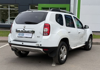 Подержанный автомобиль Renault Duster 2013 года (5 фото)