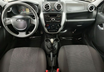 Подержанный автомобиль LADA (ВАЗ) Granta Liftback 2016 года (9 фото)