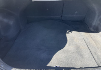 Подержанный автомобиль Hyundai Solaris Sedan 2013 года (16 фото)