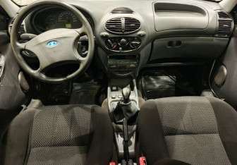 Подержанный автомобиль LADA (ВАЗ) Kalina Wagon 2013 года (13 фото)