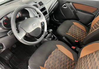 Подержанный автомобиль LADA (ВАЗ) Granta Wagon 2023 года (10 фото)