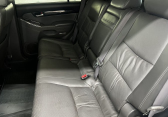 Подержанный автомобиль Toyota Land Cruiser Prado 2007 года (14 фото)