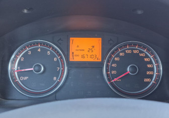 Подержанный автомобиль SsangYong Actyon 2013 года (12 фото)