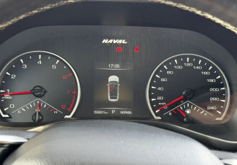 Подержанный автомобиль Haval Jolion 2023 года (14 фото)