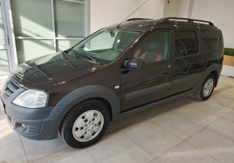 Подержанный автомобиль LADA (ВАЗ) Largus Wagon 2020 года (7 фото)