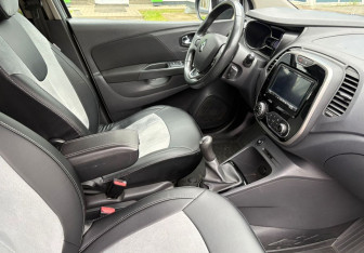 Подержанный автомобиль Renault Kaptur 2016 года (10 фото)