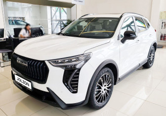 Новый Haval Jolion 2025 (2 фото)