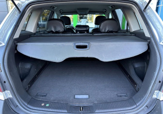 Подержанный автомобиль Opel Antara 2011 года (16 фото)