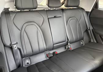 Подержанный автомобиль Omoda C5 2023 года (11 фото)