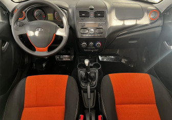 Подержанный автомобиль LADA (ВАЗ) Kalina Wagon 2015 года (10 фото)