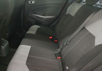 Подержанный автомобиль Ford EcoSport 2014 года (13 фото)