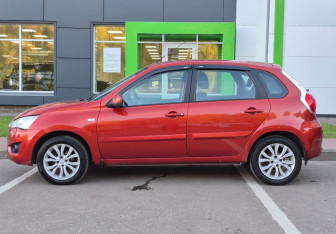 Подержанный автомобиль Datsun mi-DO 2016 года (8 фото)