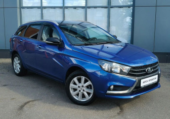 Подержанный автомобиль LADA (ВАЗ) Vesta Wagon 2020 года (3 фото)