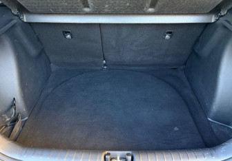 Подержанный автомобиль Kia Rio Hatchback 2020 года (19 фото)