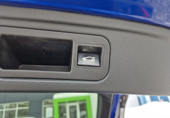 Подержанный автомобиль Haval F7x 2022 года (17 фото)