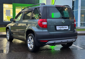 Подержанный автомобиль Skoda Yeti 2013 года (7 фото)