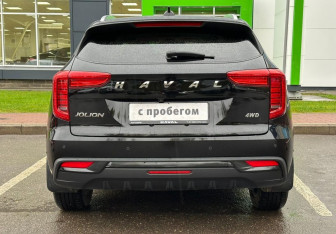 Подержанный автомобиль Haval Jolion 2023 года (6 фото)