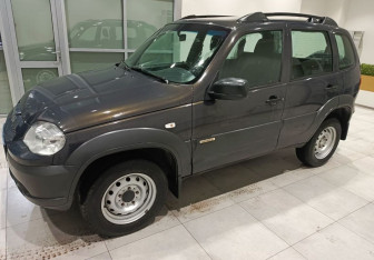 Подержанный автомобиль Chevrolet Niva 2017 года (4 фото)