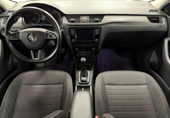 Подержанный автомобиль Skoda Rapid Liftback 2019 года (9 фото)