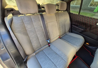 Подержанный автомобиль Renault Megane Sedan 2006 года (10 фото)