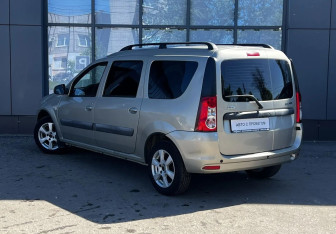Подержанный автомобиль LADA (ВАЗ) Largus Wagon 2018 года (8 фото)