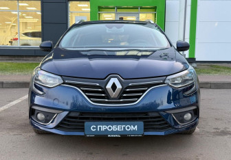 Подержанный автомобиль Renault Megane Wagon 2018 года (2 фото)